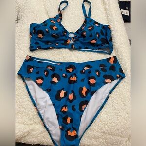 Swimsuit - 2 pc cheetah print bikini